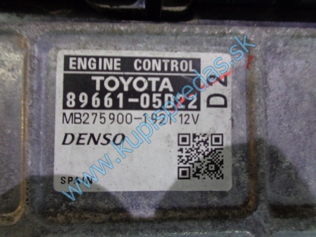 riadiaca jednotka na motor na toyotu avensis T27, 89661-05D22